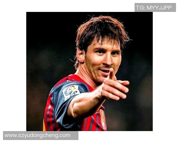 全球足球巨星盘点：梅西、C罗等球员的传奇之路与不朽成就